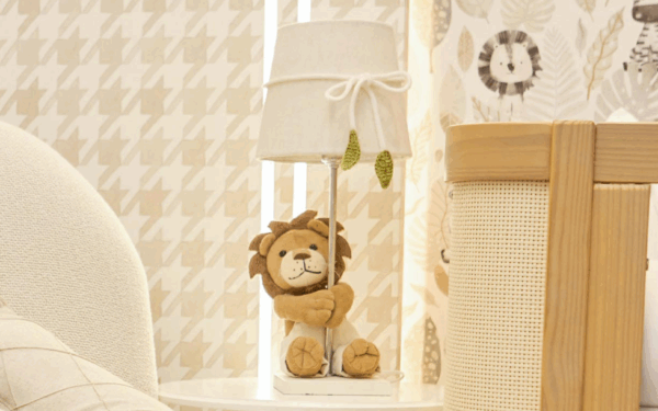 Iluminação com propósito: o papel do abajur na rotina do bebê