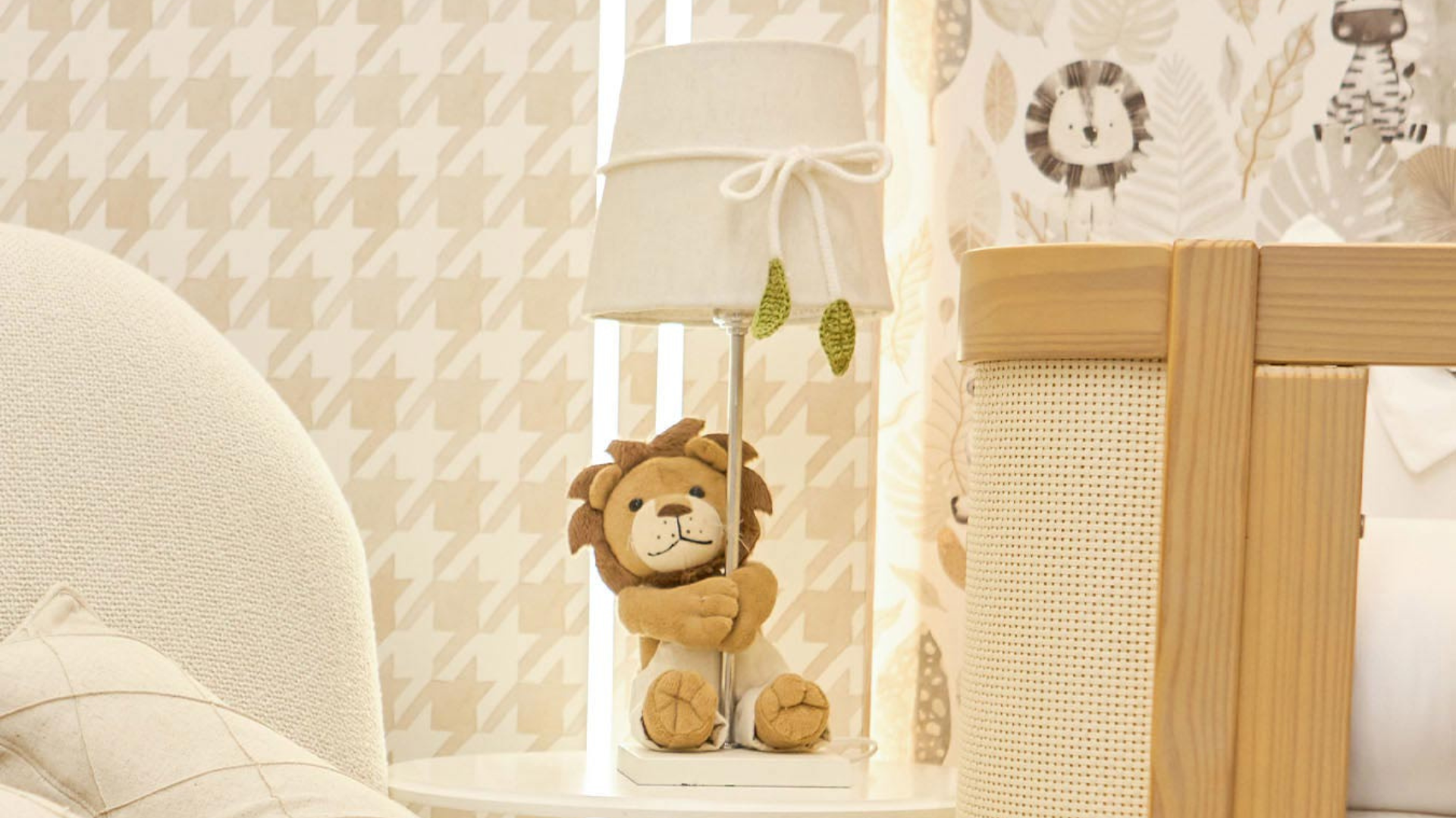 Iluminação com propósito: o papel do abajur na rotina do bebê