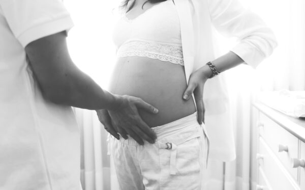 Antes mesmo do colo, o bebê já mora nos planos e no coração